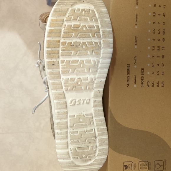 comfortable taupe color shoe size 7.5 - Picture 4 of 4